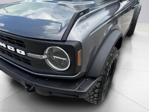Used 2023 Ford Bronco Black Diamond image 12
