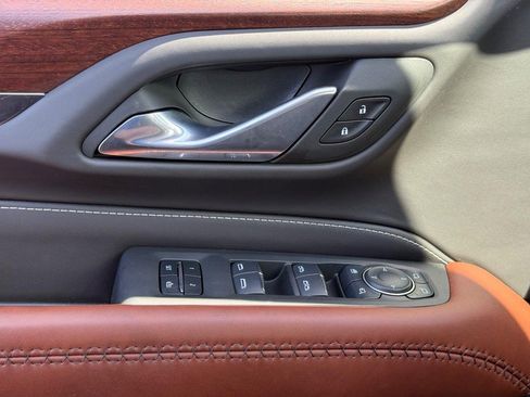 Certified 2024 GMC Yukon Denali Ultimate image 28