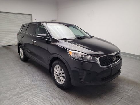 Used 2020 Kia Sorento LX FWD image 13