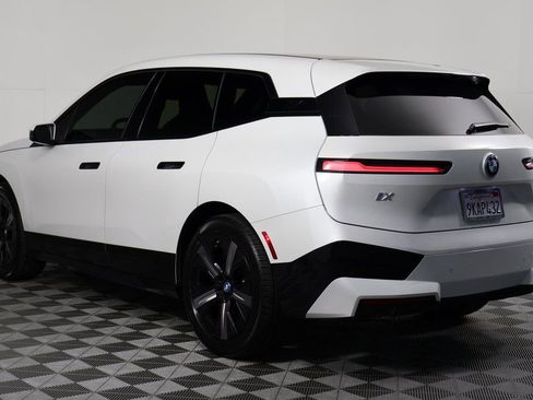 Used 2024 BMW iX xDrive50 w/ Sport Package image 6