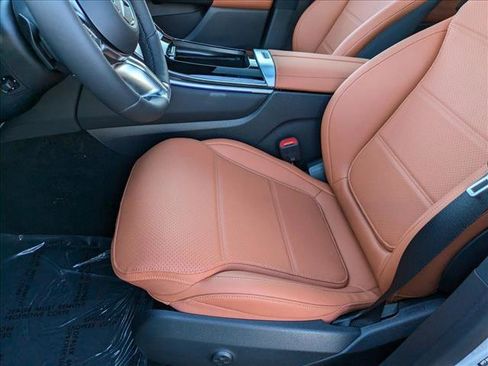 New 2026 Mercedes-Benz GLC 300 image 4