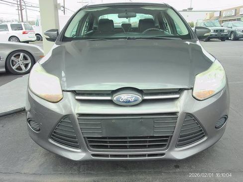 Used 2013 Ford Focus SE image 2