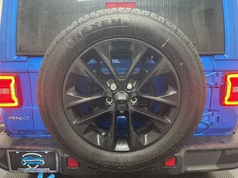 Used 2024 Jeep Wrangler Unlimited Sahara image 20