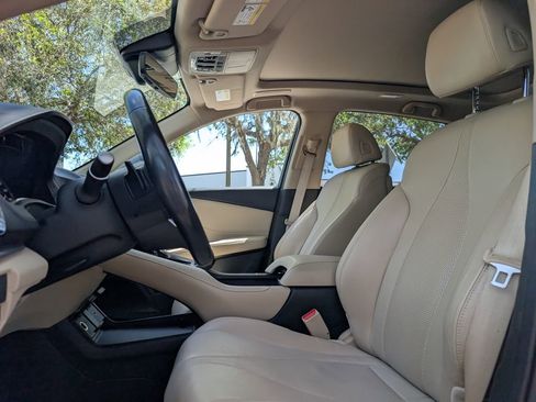 Used 2020 Acura RDX AWD w/ Technology Package image 15