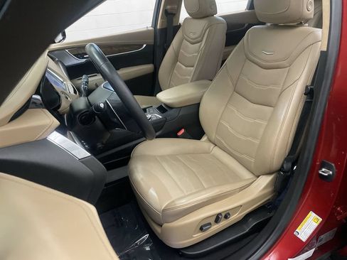 Used 2022 Cadillac XT5 Sportv w/ Platinum Package AWD/4WD image 14