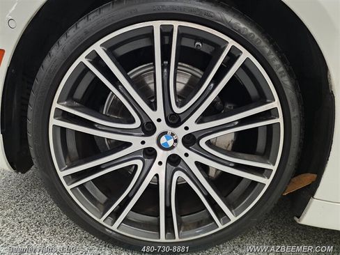 Used 2018 BMW 540i RWD image 12