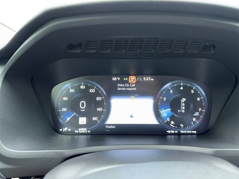 Used 2018 Volvo XC90 T5 Momentum w/ Convenience Package image 21