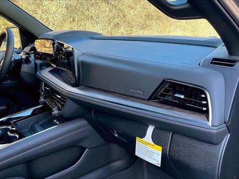 New 2026 Chevrolet Tahoe High Country image 26