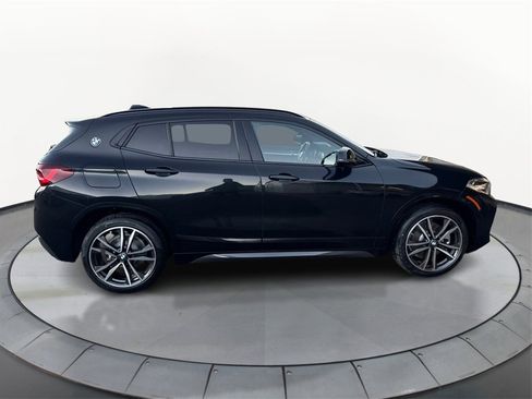 Certified 2023 BMW X2 xDrive28i w/ M Sport Package image 4