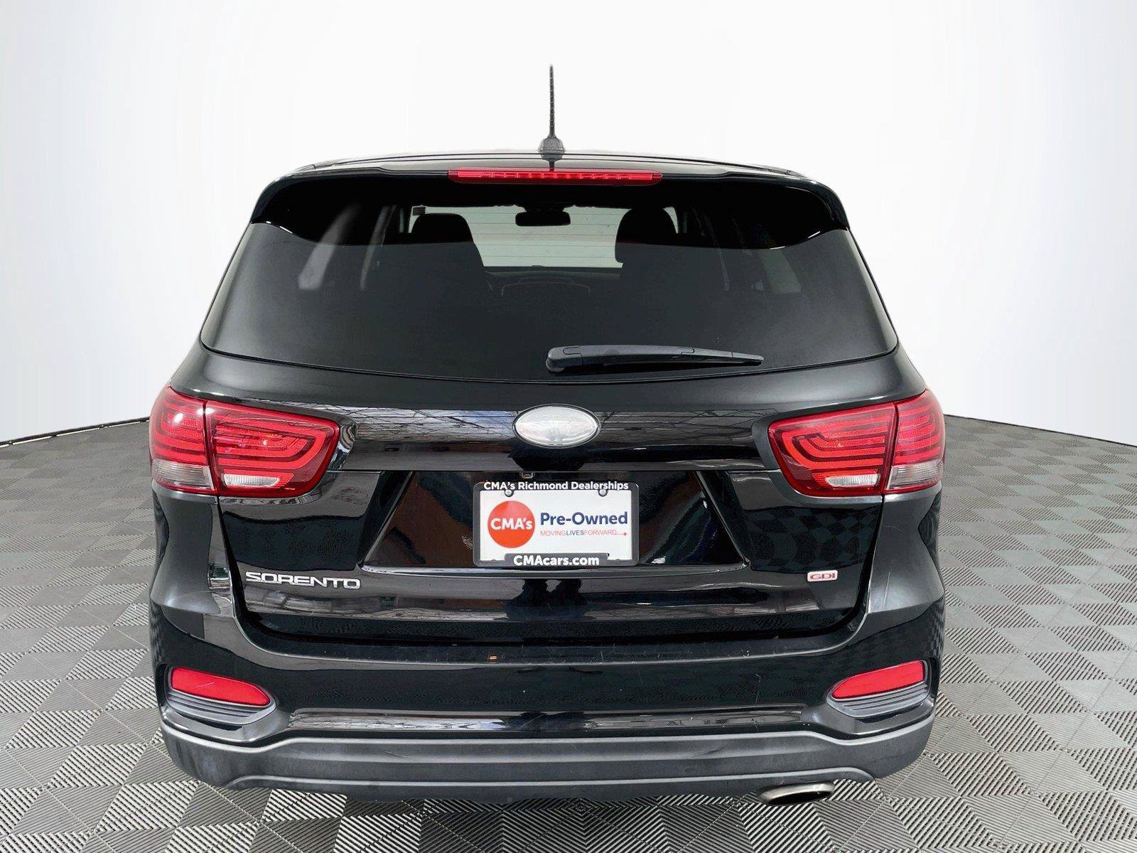 Used 2019 Kia Sorento L FWD image 7