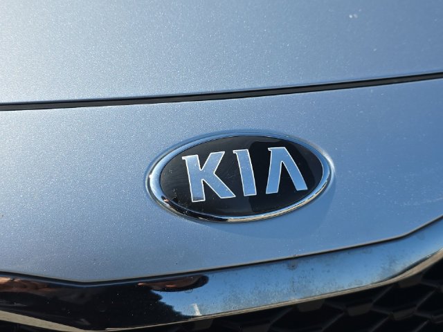 Used 2018 Kia Optima LX FWD image 29