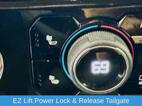 Used 2023 Chevrolet Silverado 1500 LT image 25