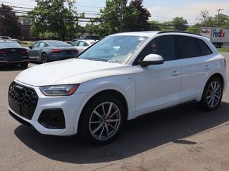 Used 2024 Audi Q5 e Premium Plus w/ Premium Plus Package AWD/4WD video 1