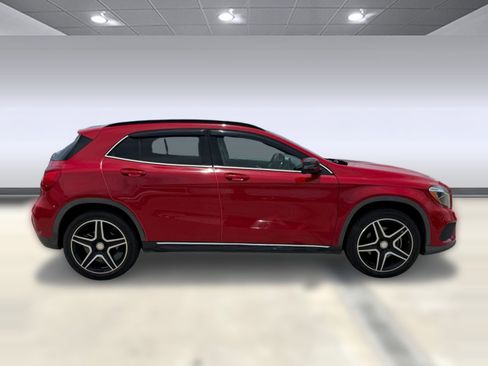 Used 2017 Mercedes-Benz GLA 250 image 8