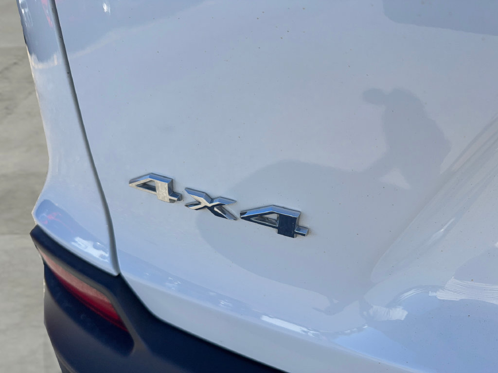 Used 2021 Jeep Cherokee Limited AWD/4WD image 10