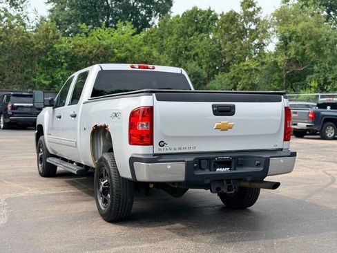 Used 2013 Chevrolet Silverado 2500 LT w/ Interior Plus Package AWD/4WD image 6