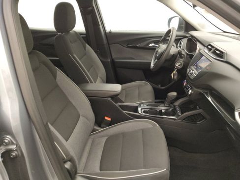 Used 2021 Chevrolet TrailBlazer LS AWD/4WD image 21