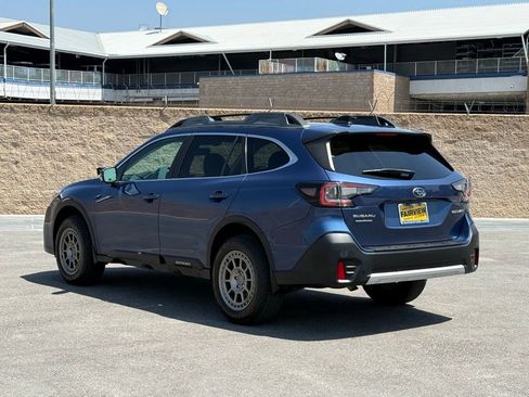 Used 2020 Subaru Outback Limited w/ Popular Package #2 AWD/4WD image 5