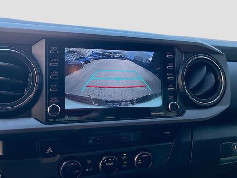 Used 2023 Toyota Tacoma TRD Sport w/ Technology Package RWD image 13