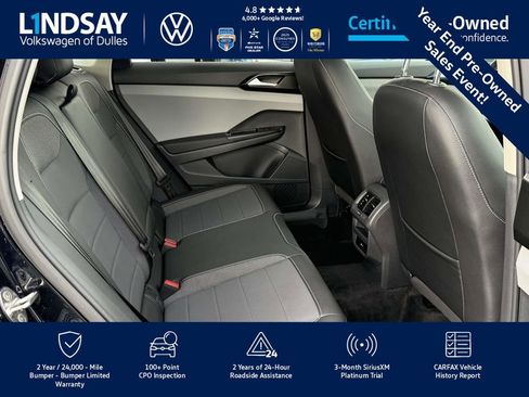 Certified 2023 Volkswagen Taos SE w/ Panoramic Sunroof Package image 14