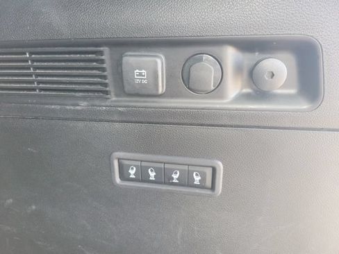 Used 2024 Jeep Wagoneer Series II w/ Flexible Seating Group RWD image 27