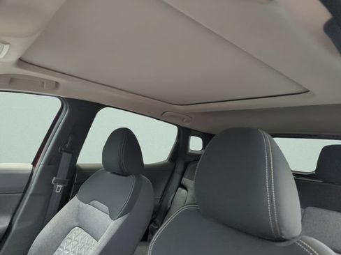 New 2026 Nissan Kicks SV w/ SV Premium Package FWD image 27