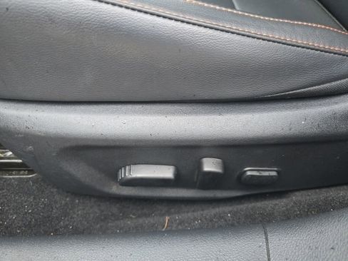 Used 2025 Nissan Sentra SR w/ SR Premium Package image 8