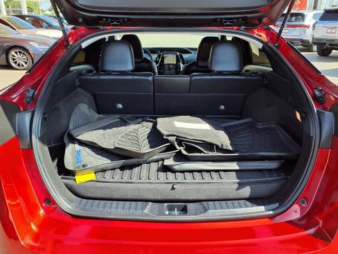 Used 2019 Toyota Prius Prime Premium FWD image 8