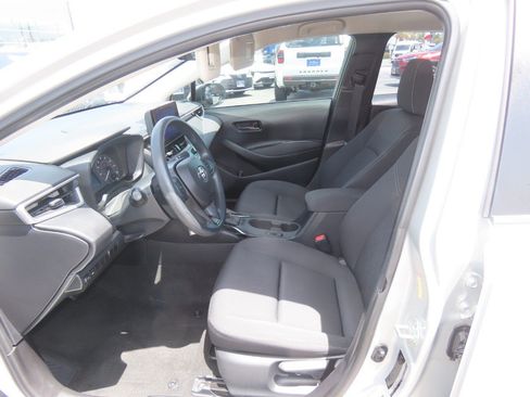 Used 2024 Toyota Corolla LE FWD image 22