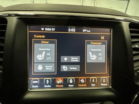 Used 2018 Jeep Grand Cherokee Altitude AWD/4WD image 12
