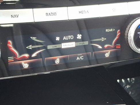 Used 2023 Genesis G80 2.5T image 23