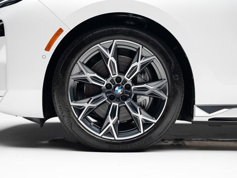 Used 2023 BMW i7 xDrive60 AWD/4WD image 20
