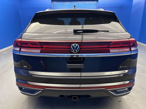 New 2026 Volkswagen Atlas Cross Sport SE image 6