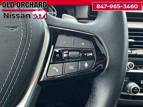 Used 2022 BMW 530e xDrive AWD/4WD image 21