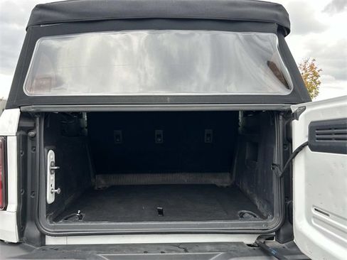 Used 2022 Ford Bronco Wildtrak image 21