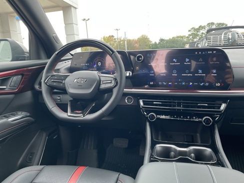 New 2026 Chevrolet Traverse RS w/ LPO, Floor Liner Package image 27