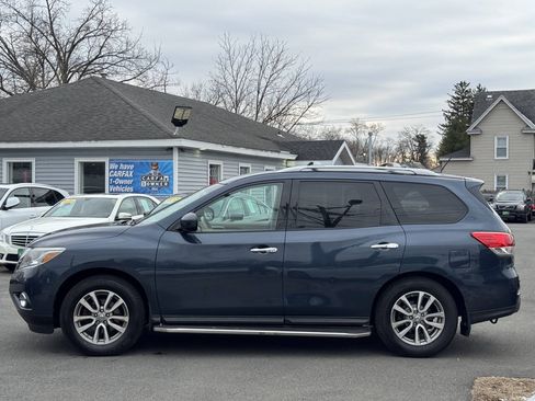 Used 2015 Nissan Pathfinder SV w/ Cargo Package AWD/4WD image 3