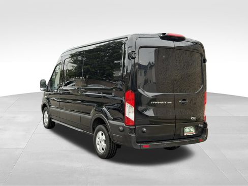 Used 2018 Ford Transit 250 148 Medium Roof RWD image 7