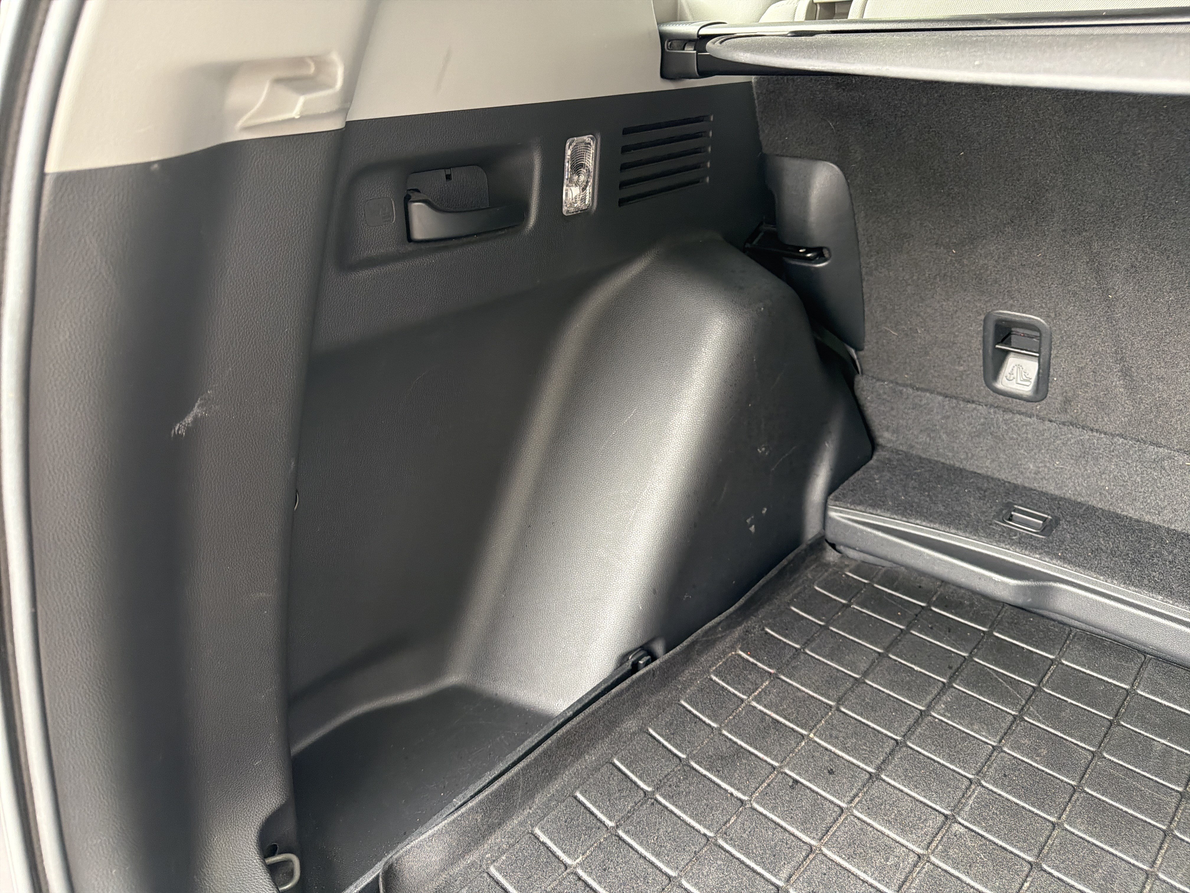 Used 2018 Honda CR-V EX image 47