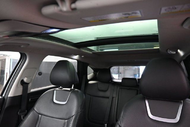 Used 2024 Hyundai Tucson Limited AWD/4WD image 18