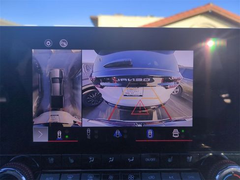 Certified 2023 GMC Canyon AT4X image 15