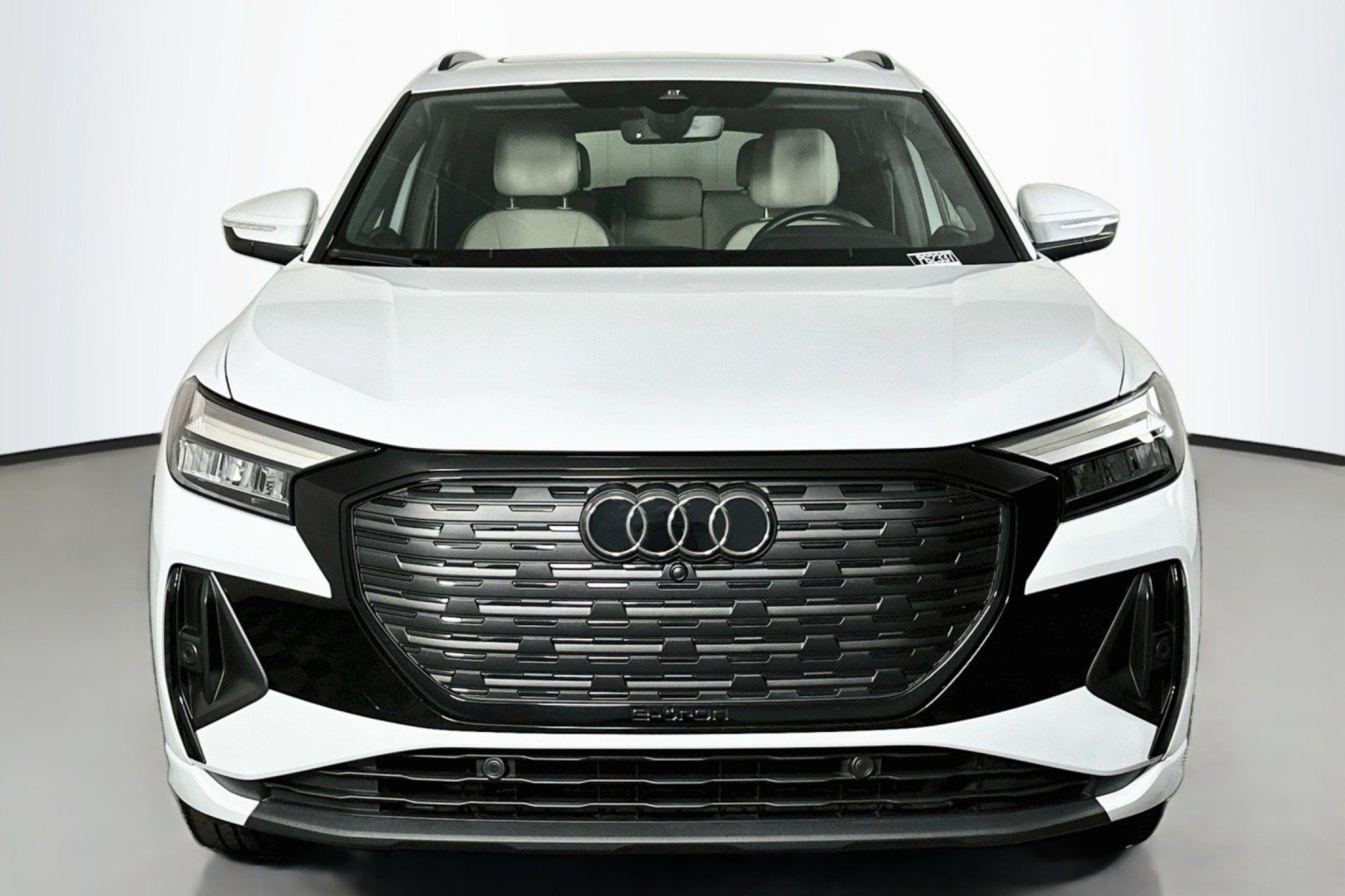 Used 2023 Audi Q4 e-tron Premium Plus w/ Premium Plus AWD/4WD image 2