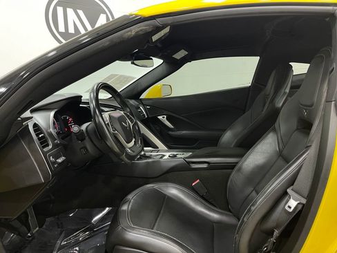 Used 2018 Chevrolet Corvette Grand Sport image 12