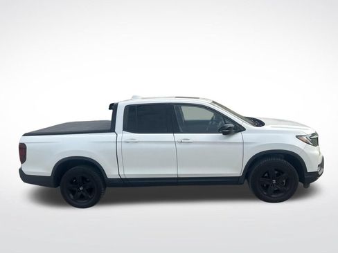 Used 2021 Honda Ridgeline Black Edition image 8