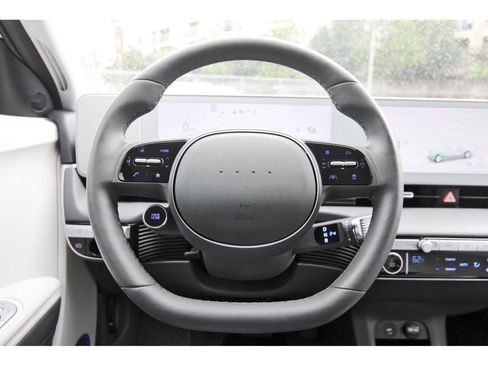 Used 2023 Hyundai Ioniq 5 SEL RWD image 16