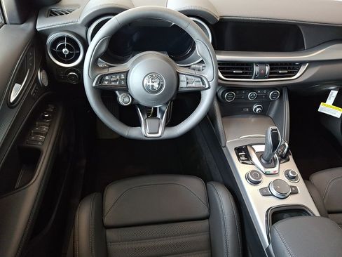 New 2026 Alfa Romeo Stelvio Sprint AWD/4WD image 3
