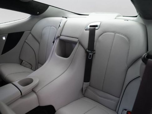 Used 2016 Aston Martin Vanquish Coupe RWD image 22
