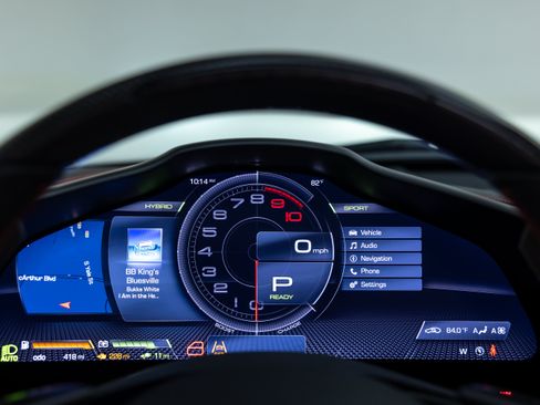 Certified 2025 Ferrari SF90 Spider AWD/4WD image 66