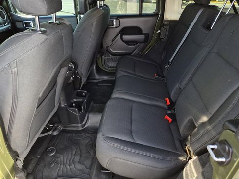Used 2022 Jeep Wrangler Unlimited Sport S image 30