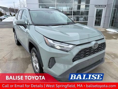 Used 2023 Toyota RAV4 XLE image 1